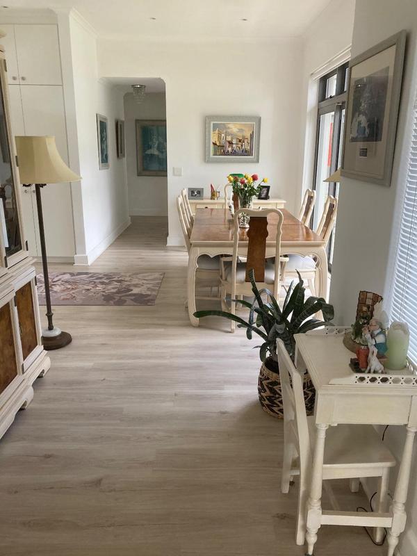 3 Bedroom Property for Sale in Lake Michelle Western Cape